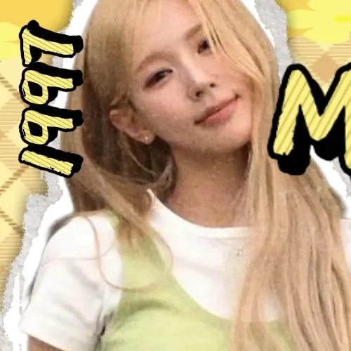 A moment captured by Miyeon (i-dle)'s fan