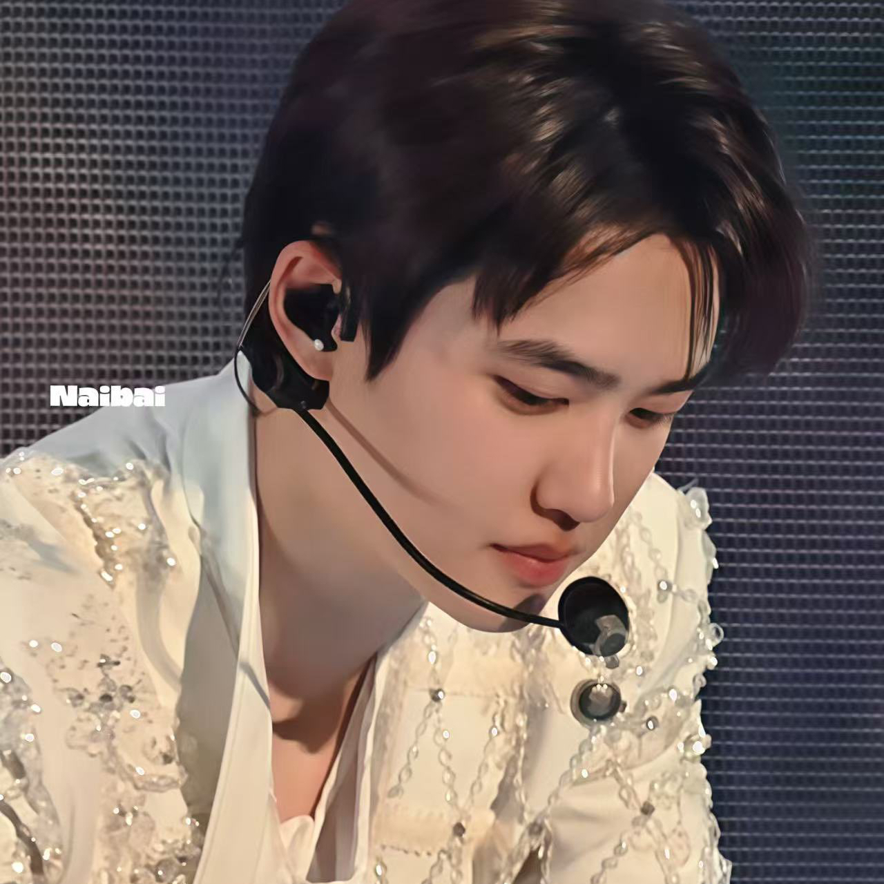Foto aktivitas terbaru D.O. (EXO)