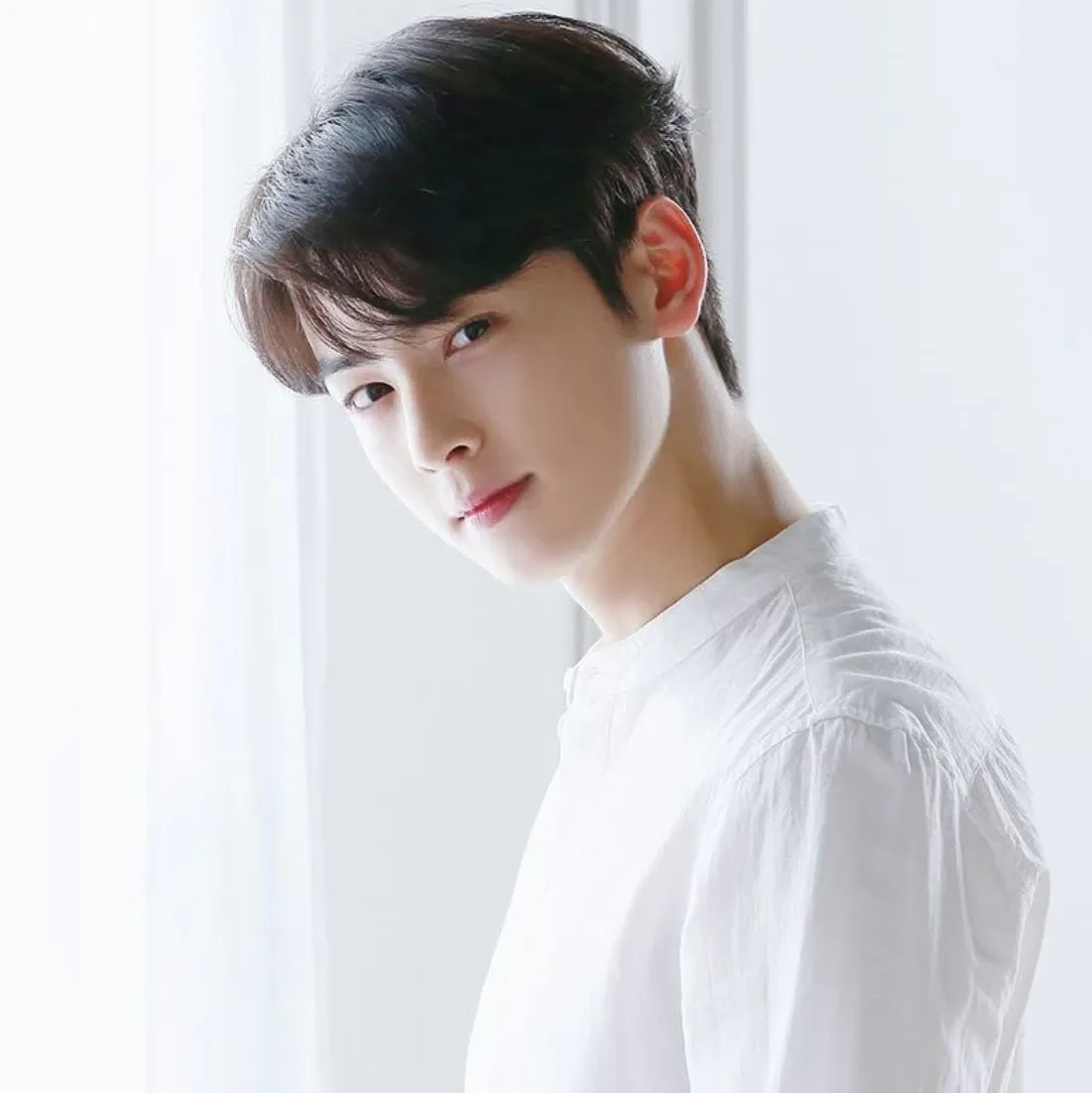 Latest photo of Eunwoo (ASTRO)