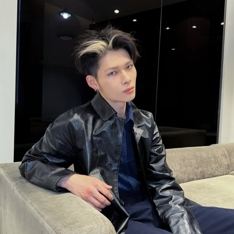 Recent activity shot of NI-KI (ENHYPEN)