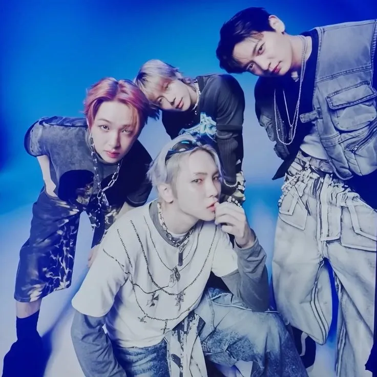 Behind-the-scenes cut of SHINee