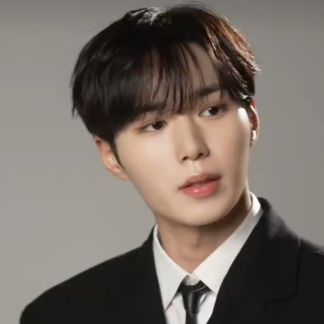 A moment captured by Kim Junseo (ALPHA DRIVE ONE)'s fan