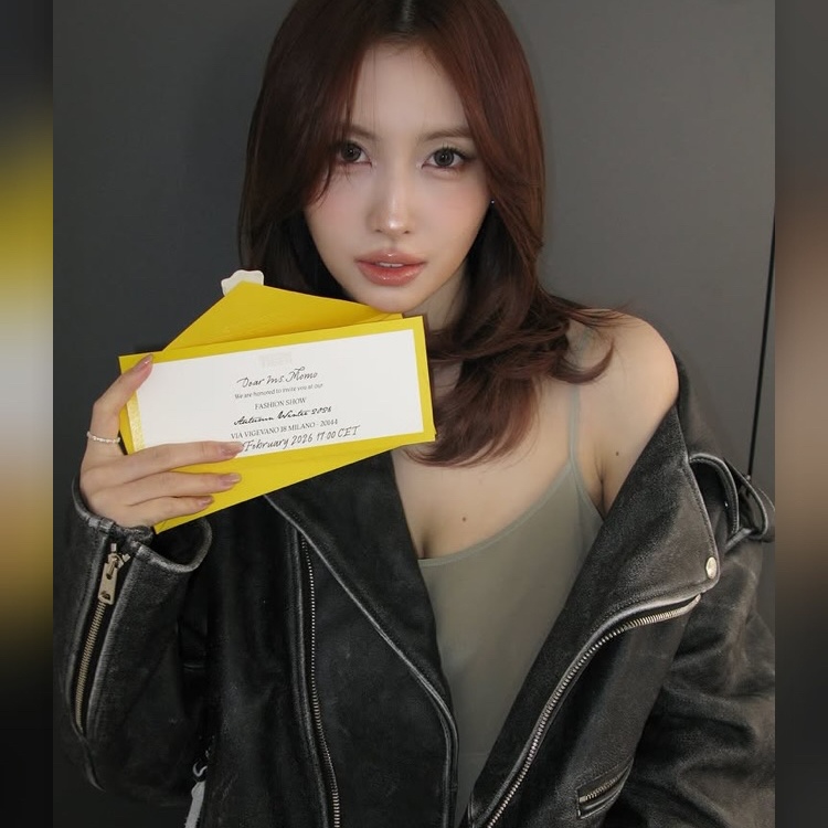 Momo (TWICE)粉絲拍下的瞬間