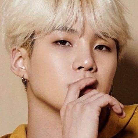 SUGA (BTS)の最新写真