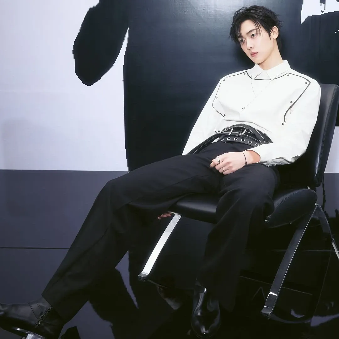 Behind-the-scenes cut of Moonbin (ASTRO)