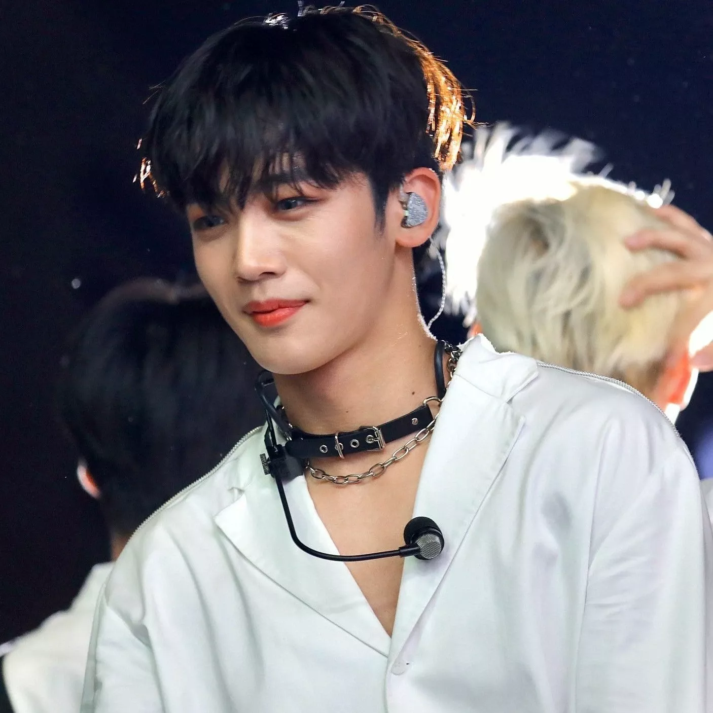 Behind-the-scenes cut of Kim Yohan (WEi)