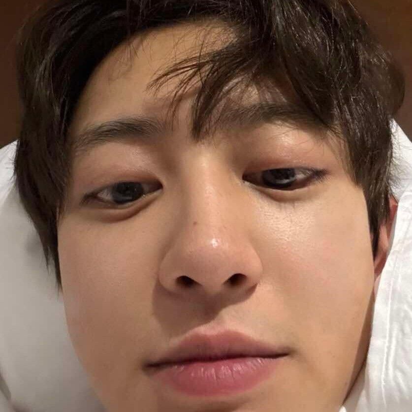 Momen yang diabadikan oleh penggemar Chanyeol (EXO)