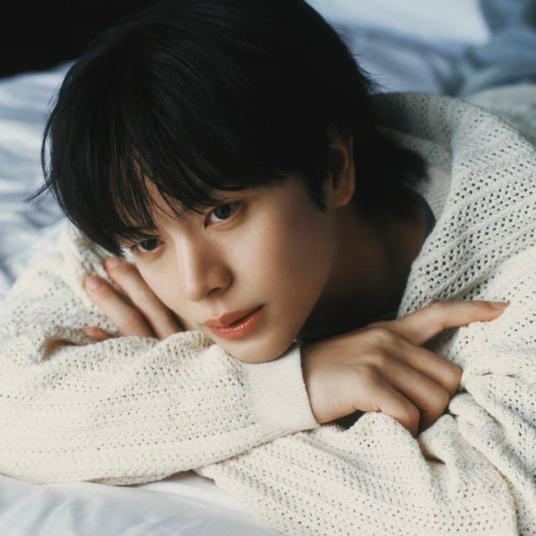 Latest photo of Yook Sungjae (BTOB)