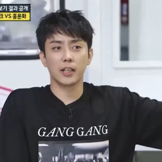 A moment captured by Eun Jiwon (SECHSKIES)'s fan