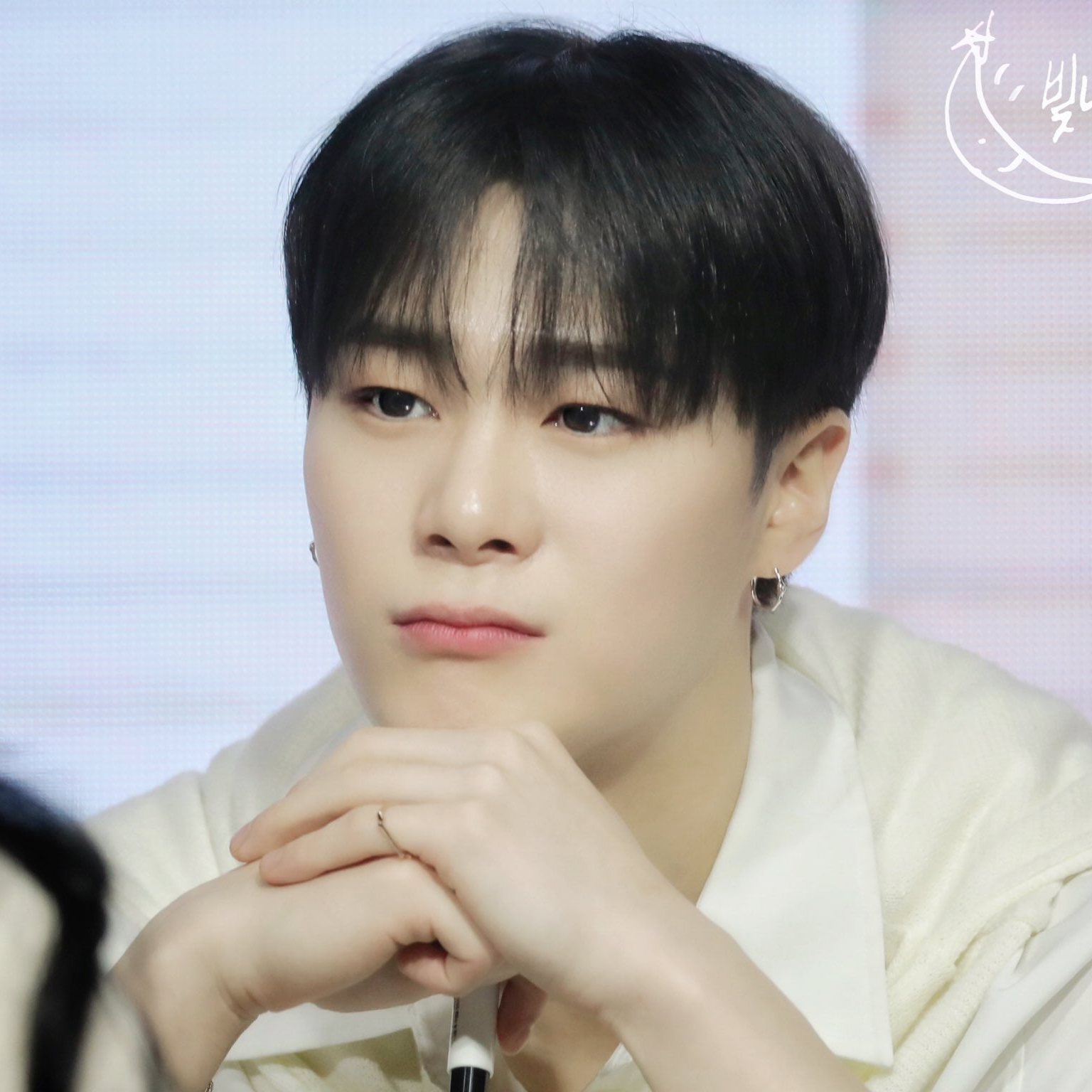 Behind-the-scenes cut of Moonbin (ASTRO)