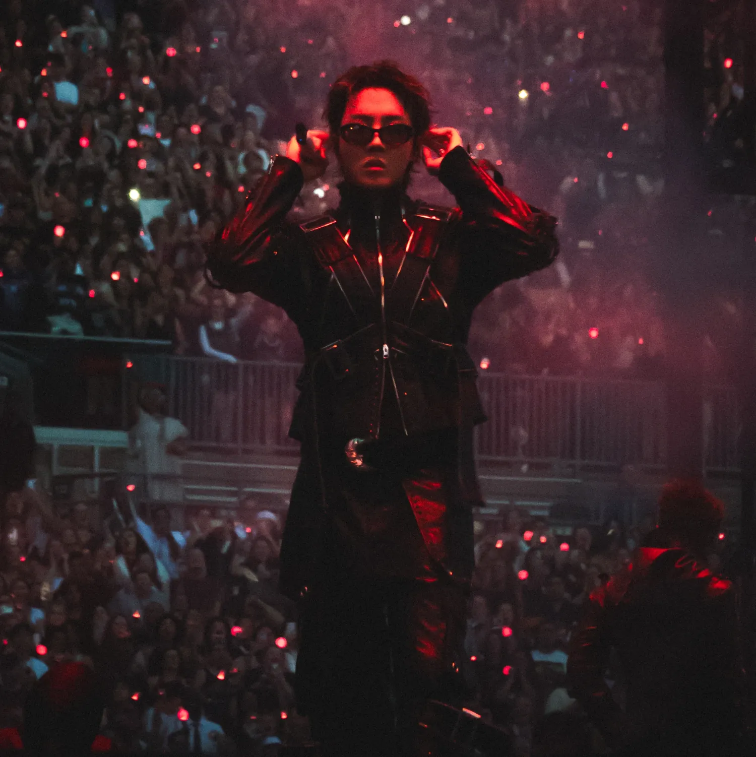 Foto aktivitas terbaru j-hope (BTS)