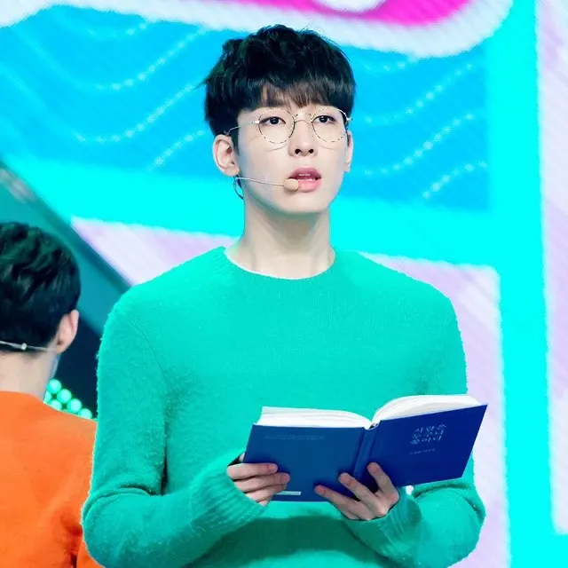 Behind-the-scenes cut of Wonwoo (SEVENTEEN)