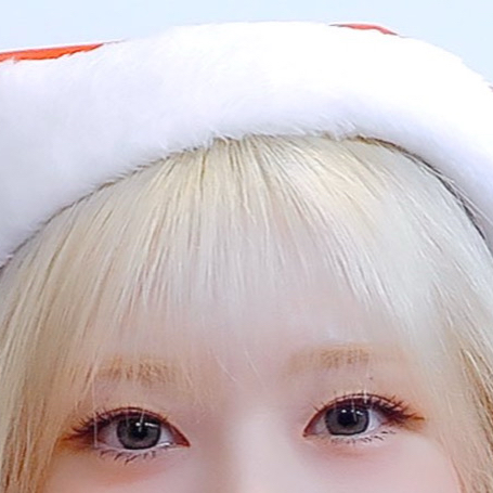 Latest photo of Seeun (STAYC)