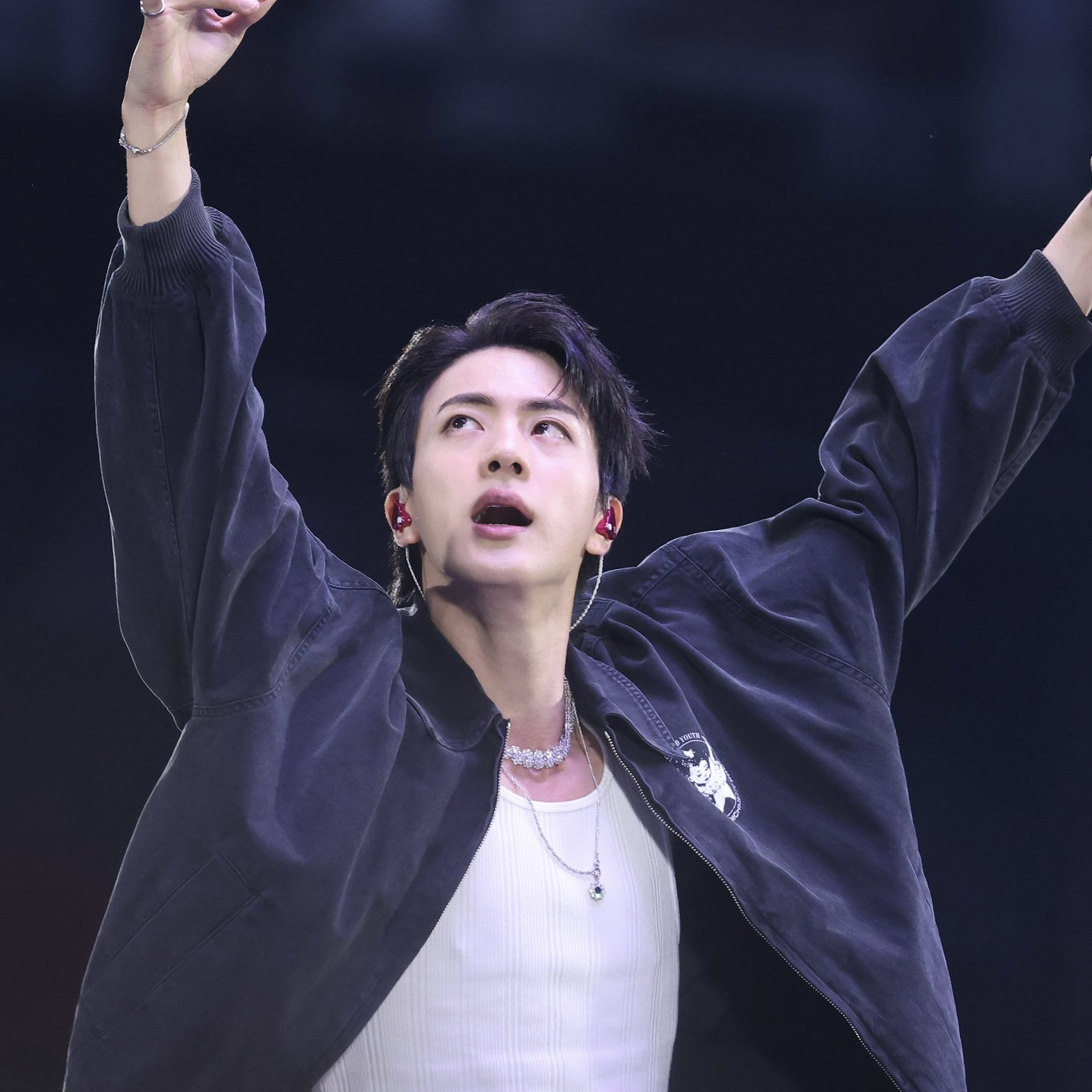 Latest photo of Jin (BTS)