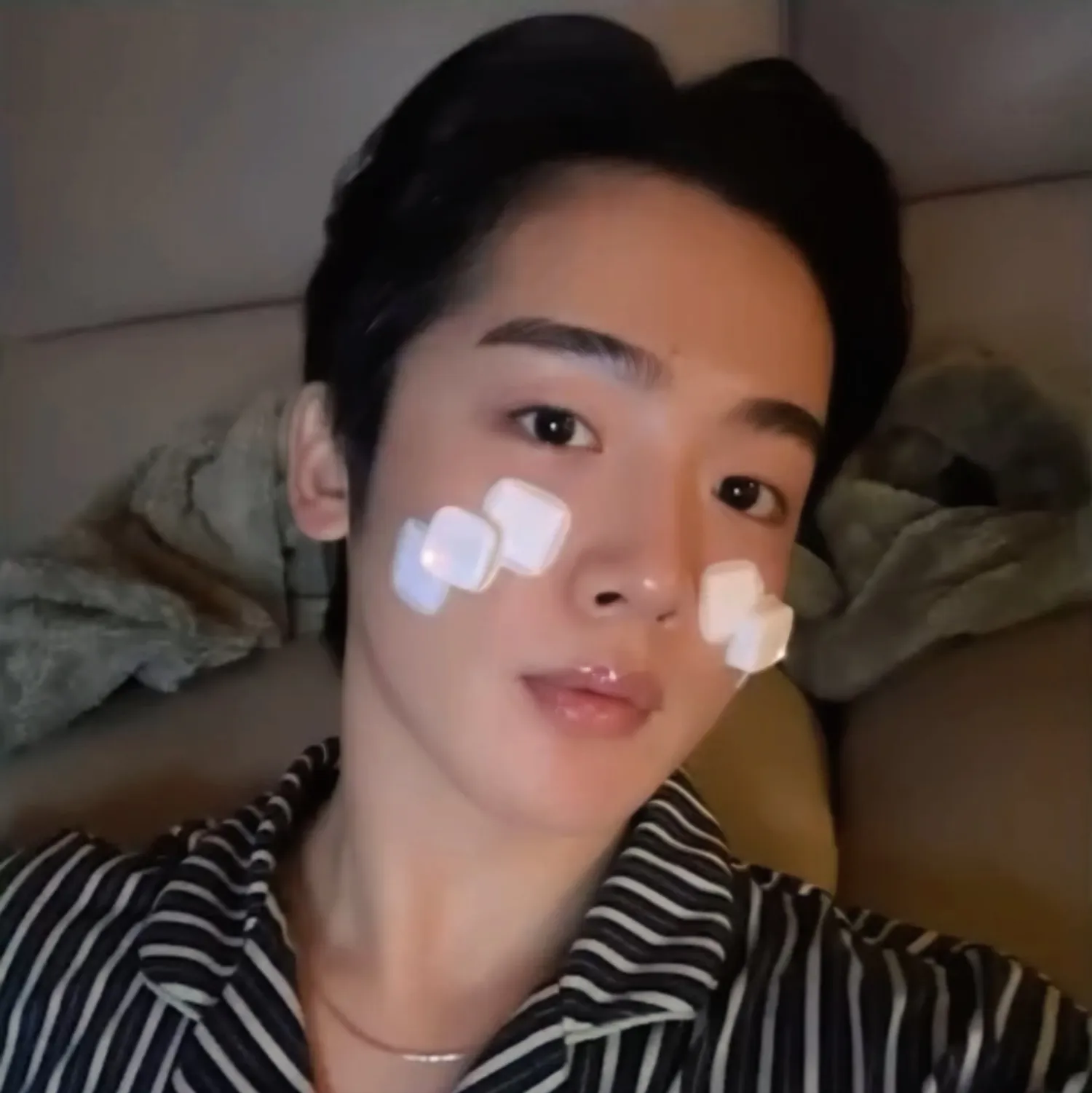 A moment captured by Kim Yohan (WEi)'s fan