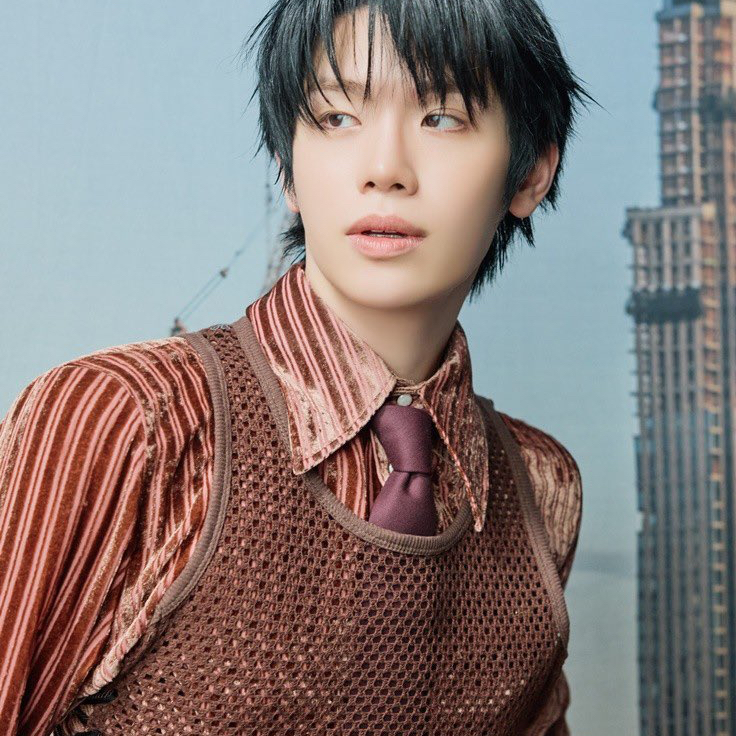 Recent activity shot of Kim Taerae (ZEROBASEONE)