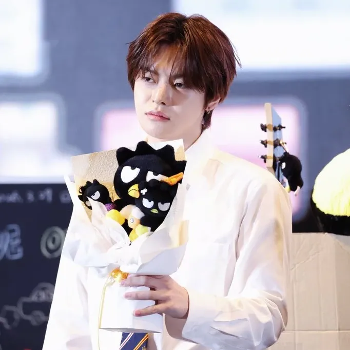 Foto terbaru Lee Leo (ALPHA DRIVE ONE)