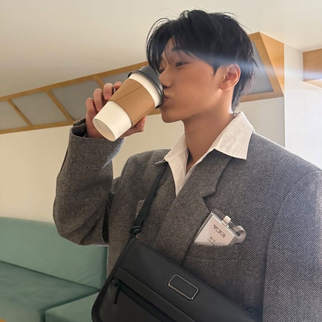 에이티즈 최근 활동샷