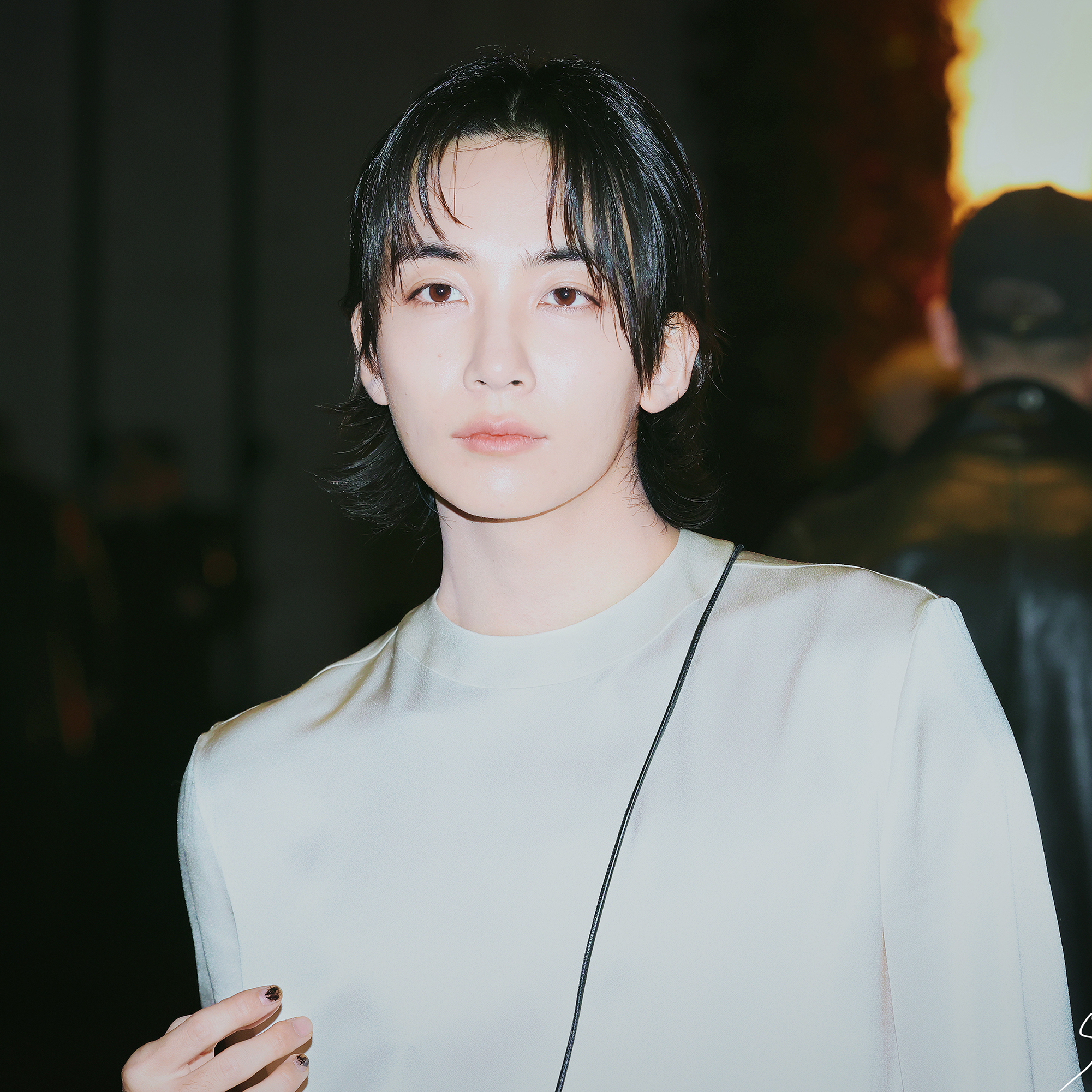 Momen yang diabadikan oleh penggemar Jeonghan (SEVENTEEN)