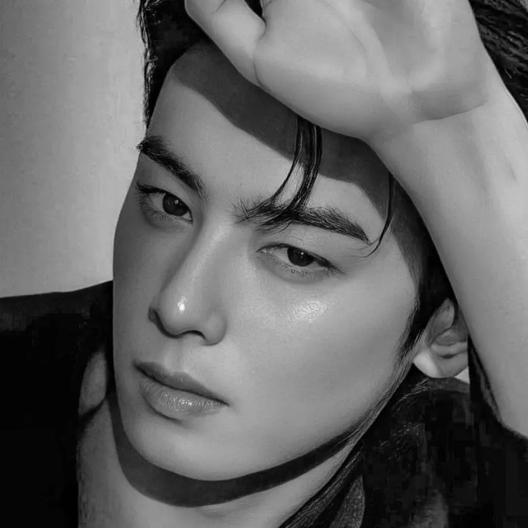 A moment captured by Eunwoo (ASTRO)'s fan
