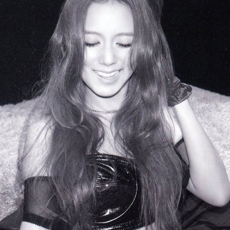 Foto terbaru Jisoo (BLACKPINK)