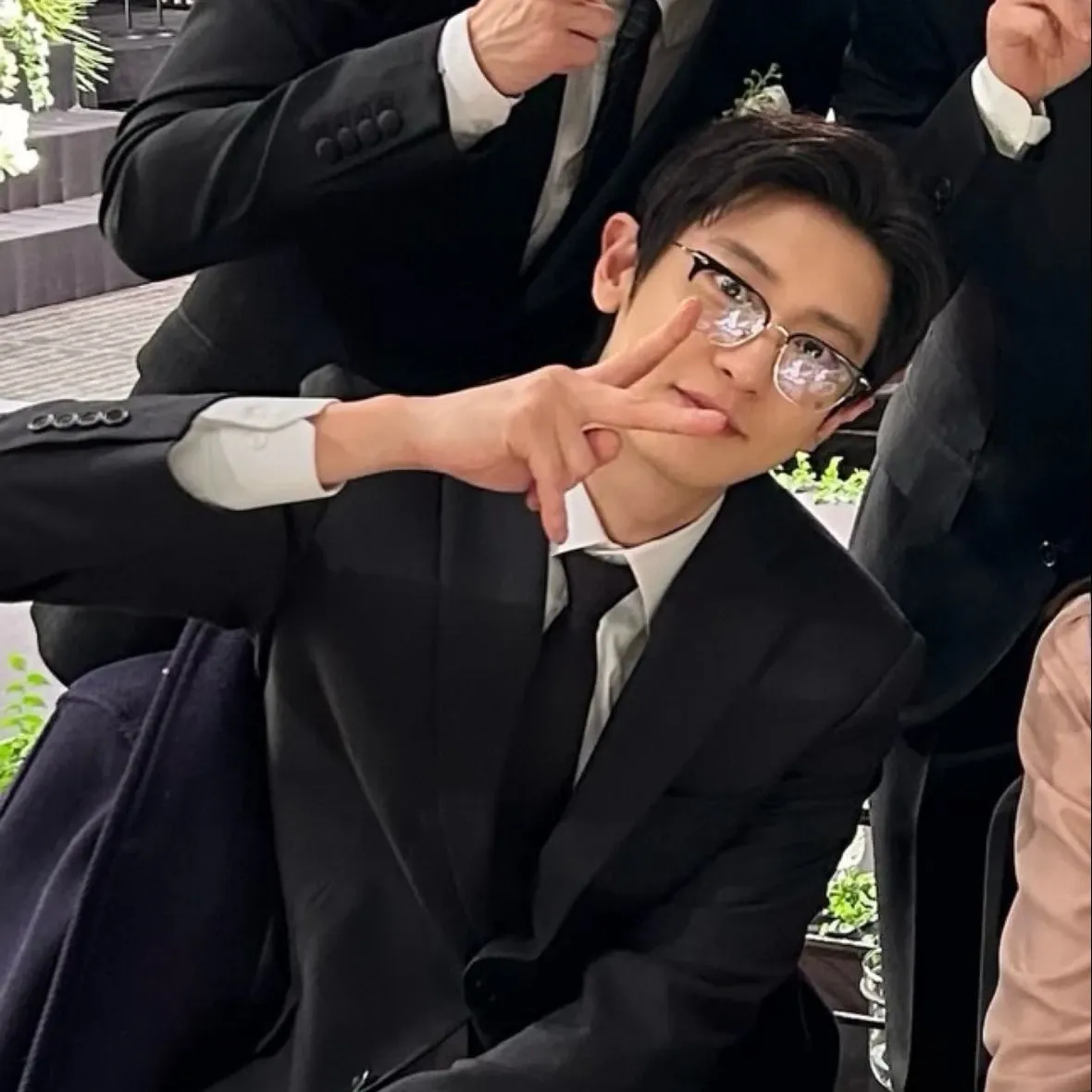 Behind-the-scenes cut of Chanyeol (EXO)