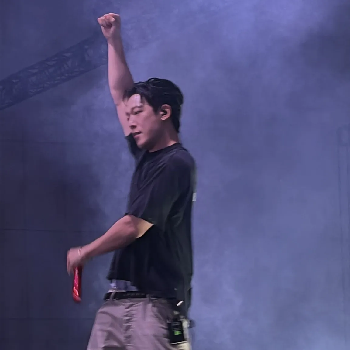 BOBBY (iKON)粉丝拍下的瞬间