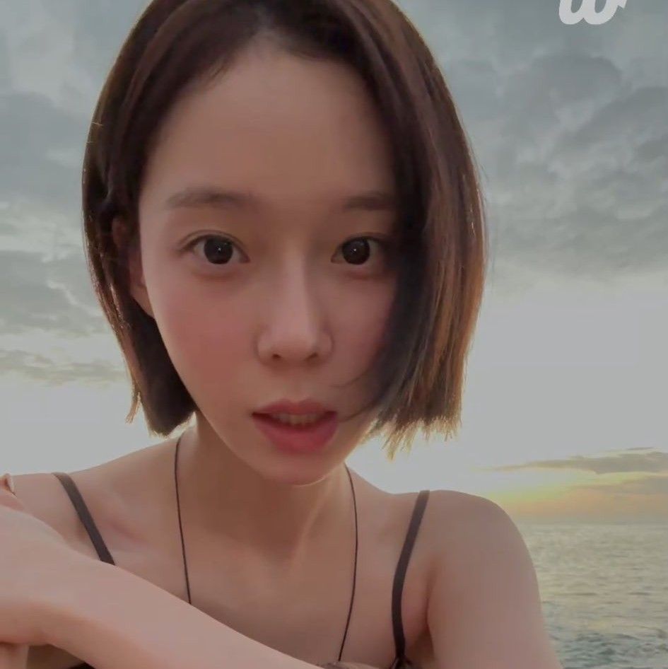 Behind-the-scenes cut of Winter (aespa)