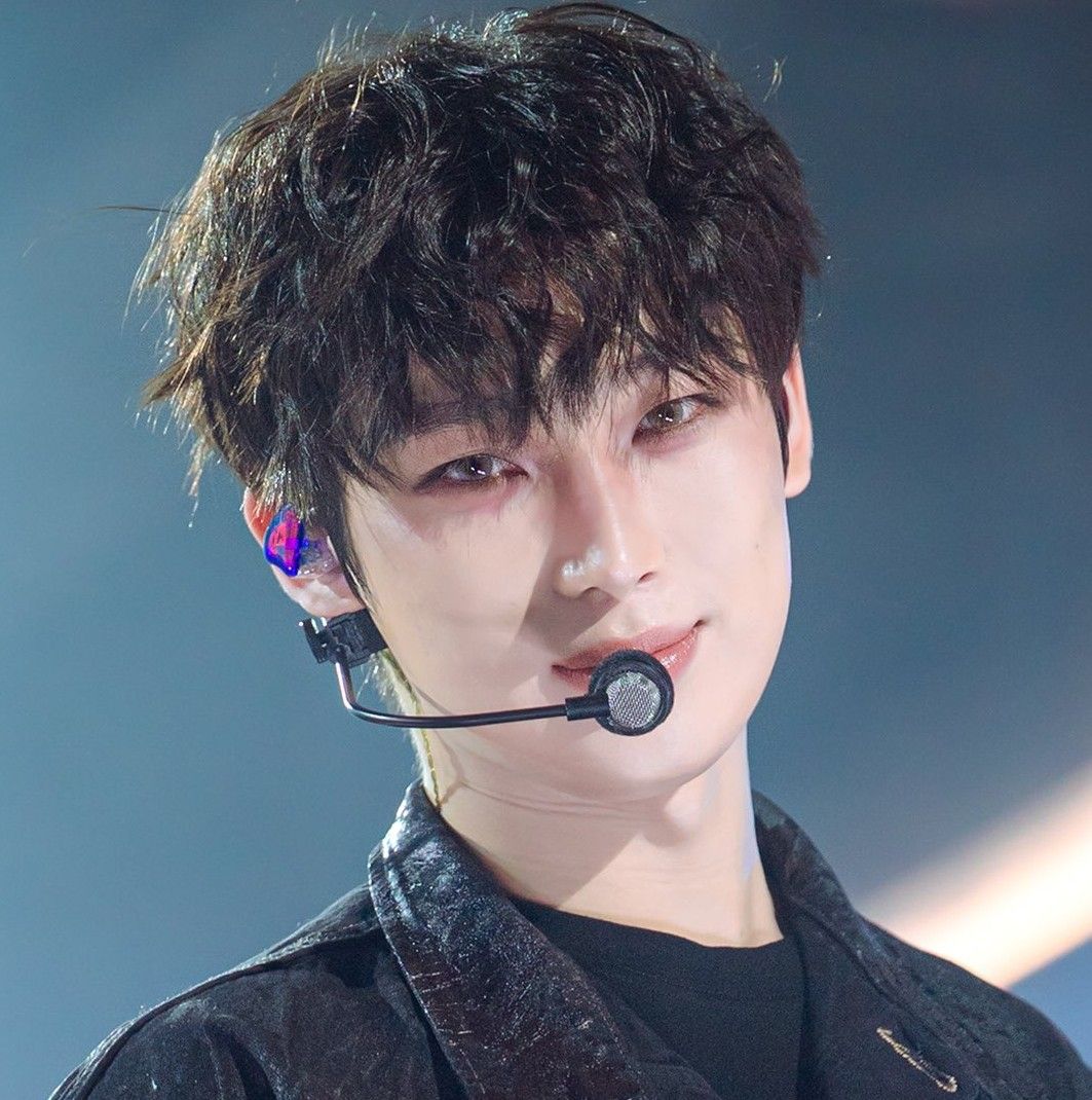 선우 (ENHYPEN) 최근 활동샷