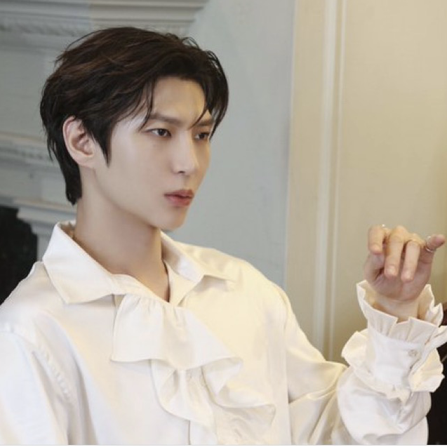 Latest photo of LEO (VIXX)