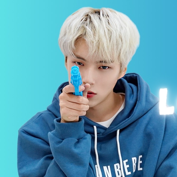 Behind-the-scenes cut of Minhyuk (MONSTA X)