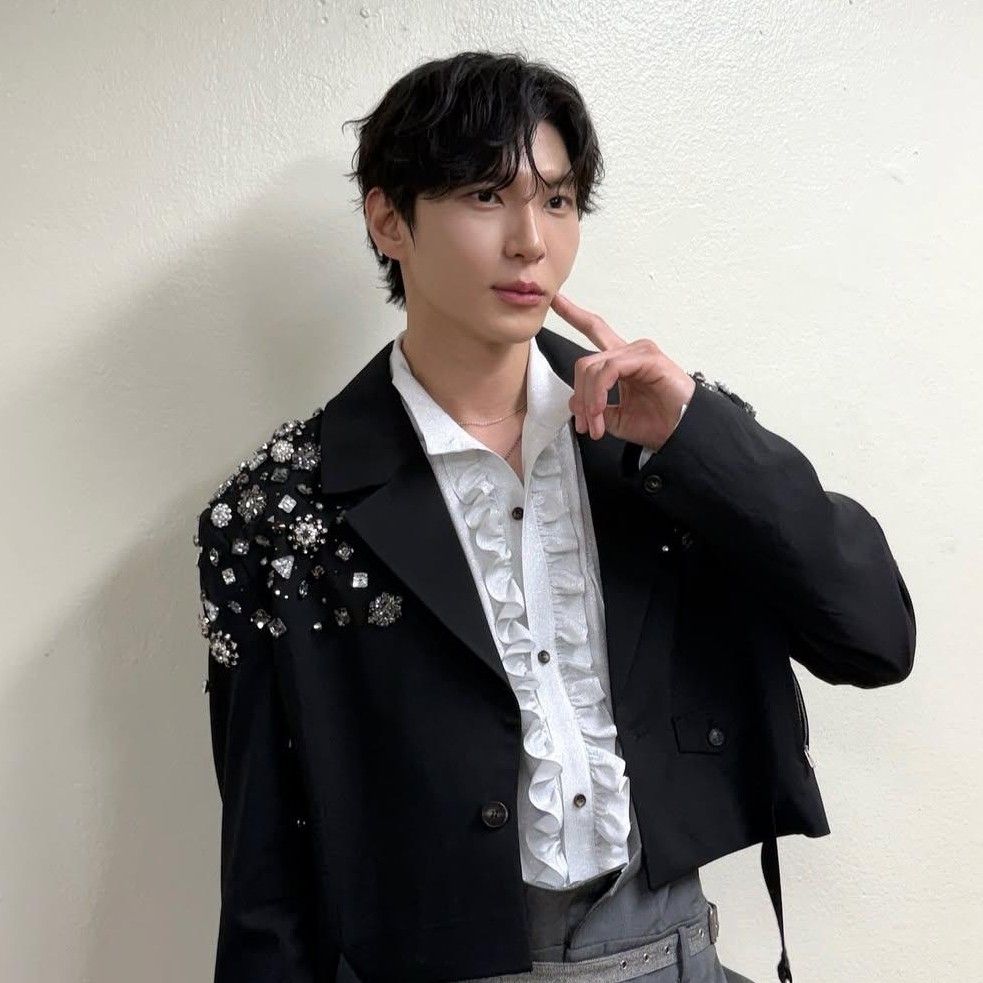 Konten idola populer yang trending di komunitas