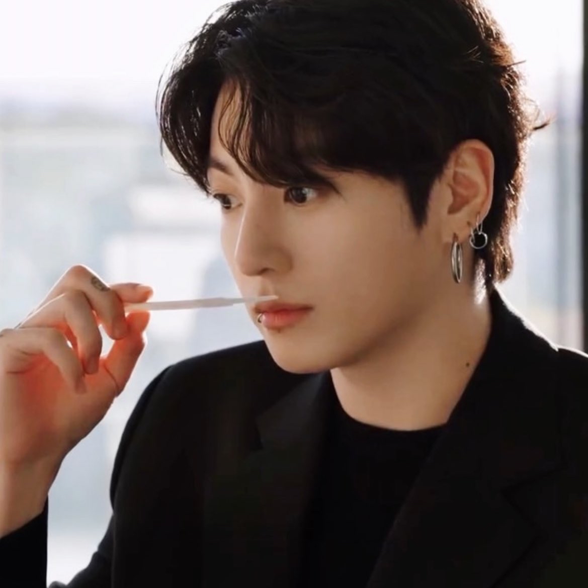 A moment captured by Jungkook (BTS)'s fan