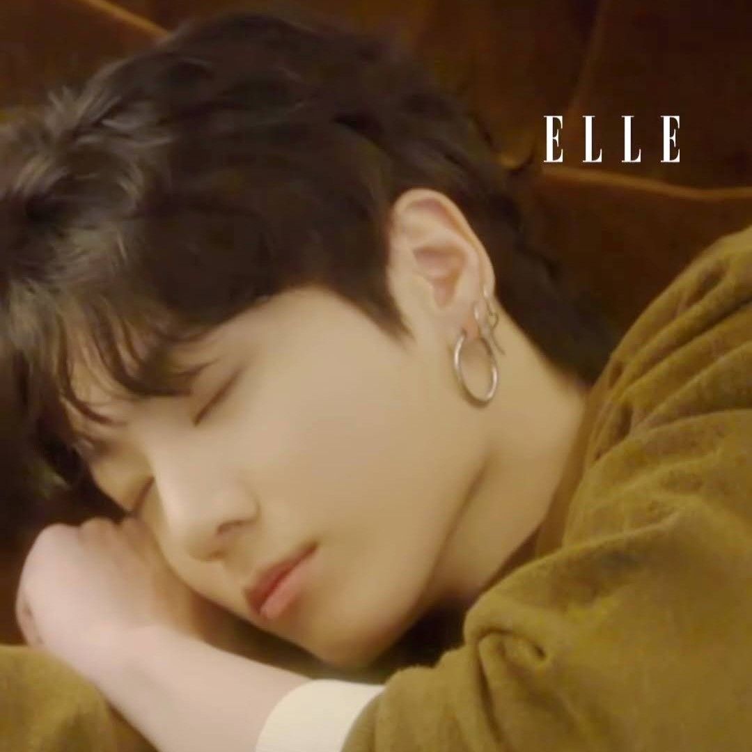 정국 (방탄소년단)의 최신 사진