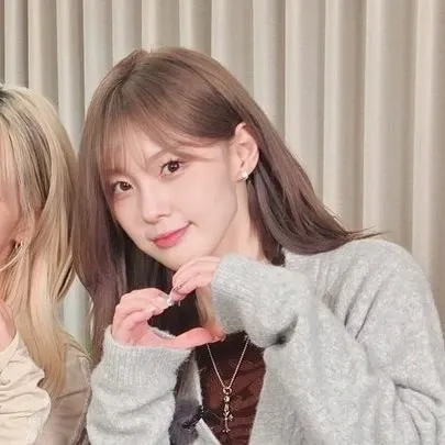 金采炫 (Kep1er)的最新照片