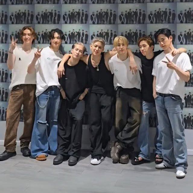 Behind-the-scenes cut of GOT7