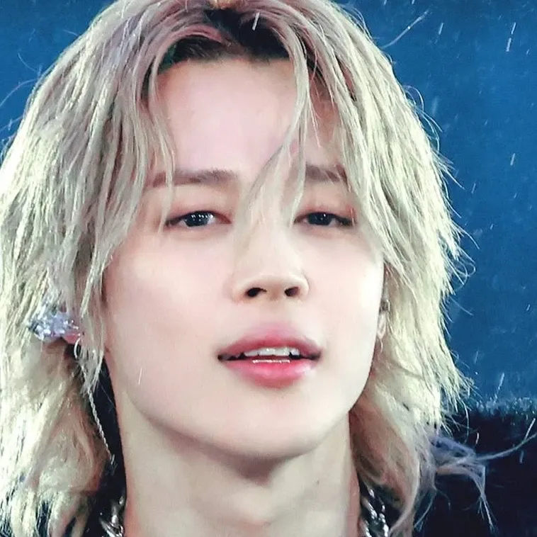 Foto aktivitas terbaru Jimin (BTS)