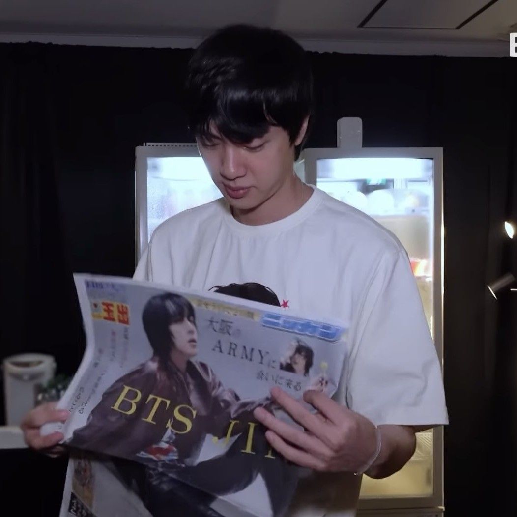 진 (방탄소년단)의 최신 사진