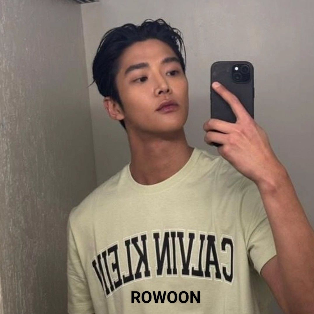 Momen yang diabadikan oleh penggemar Rowoon