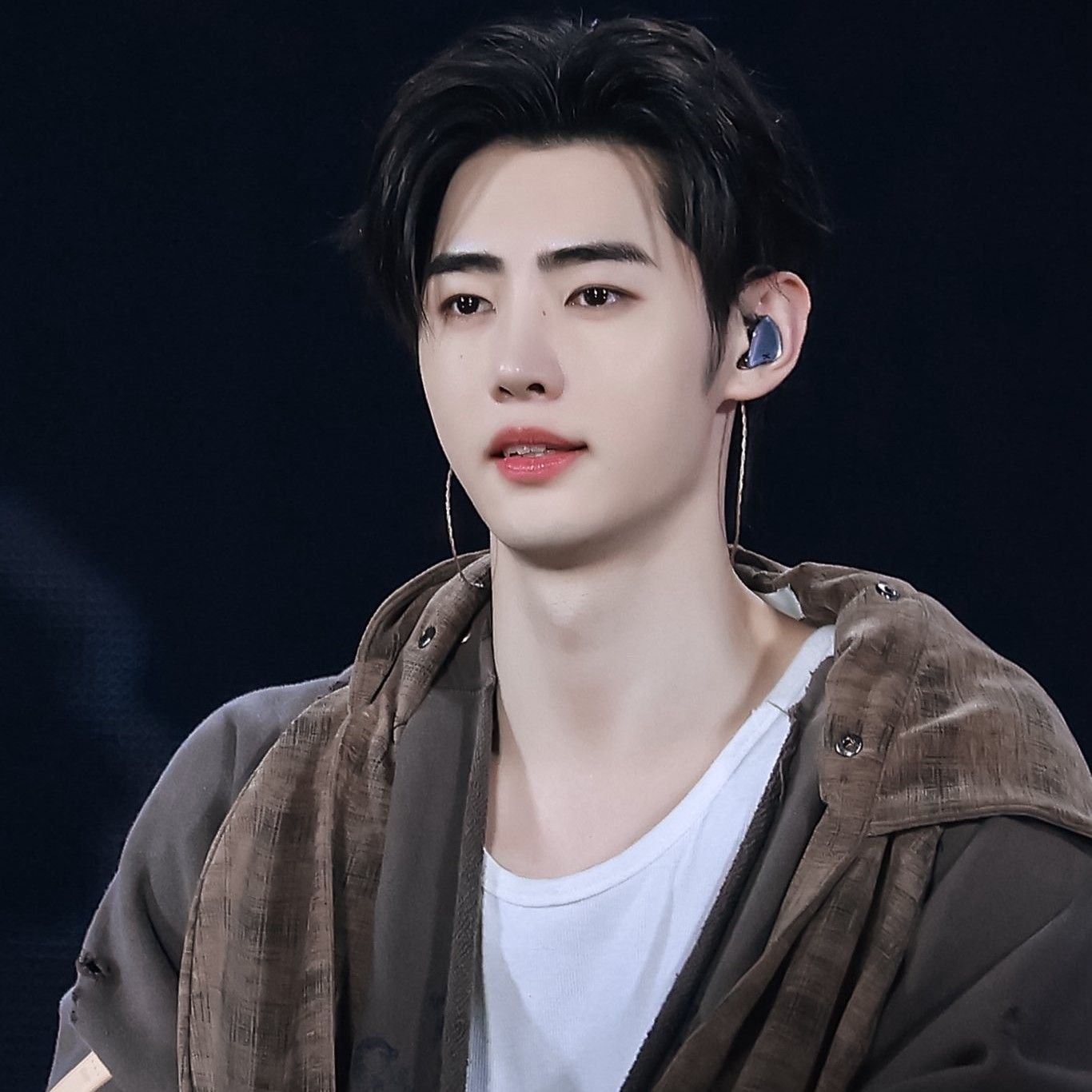 성훈 (ENHYPEN)의 비하인드 컷