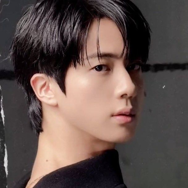Potret di balik layar Jin (BTS)