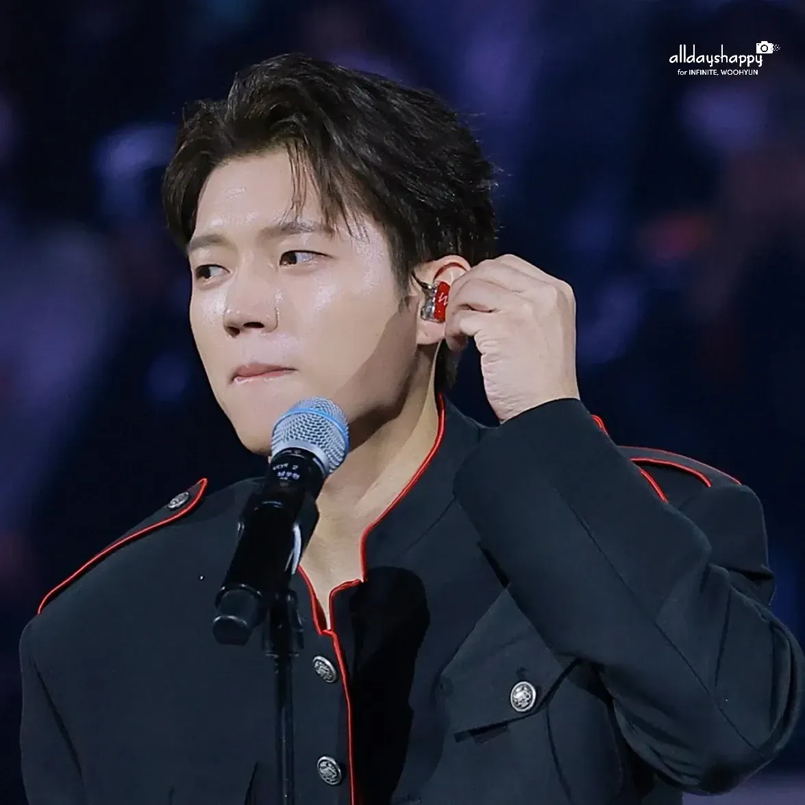 Recent activity shot of Woohyun (INFINITE)