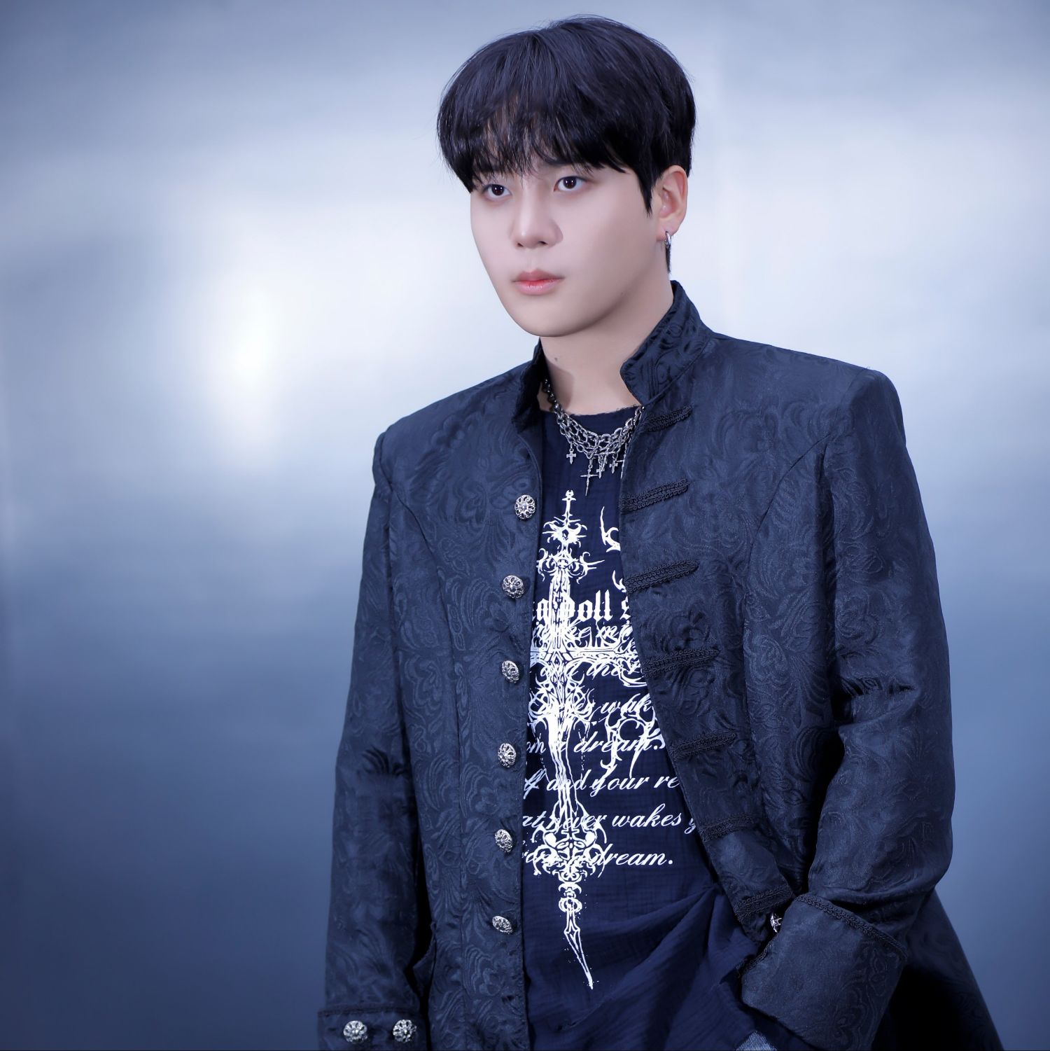 에이티즈의 비하인드 컷