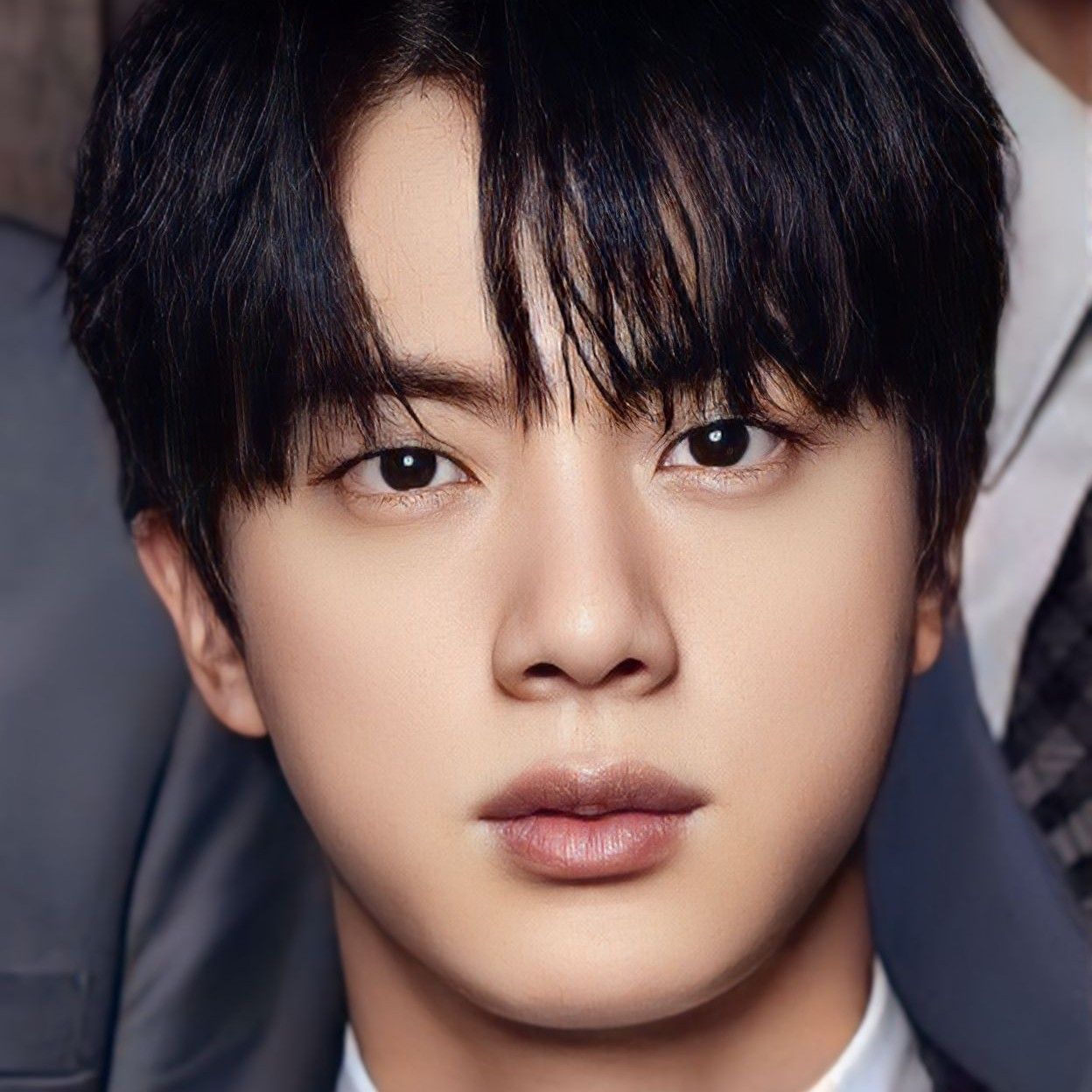 진 (방탄소년단)의 최신 사진