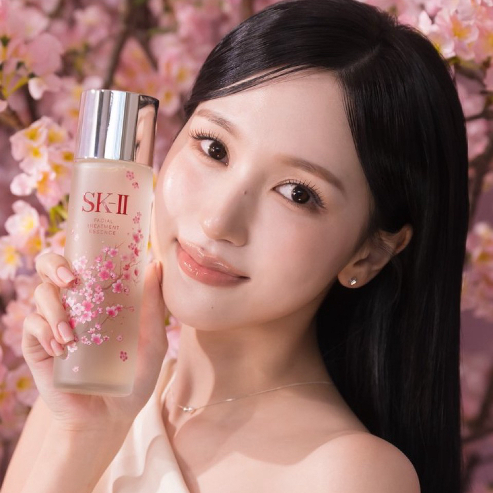 Latest photo of Mina (TWICE)