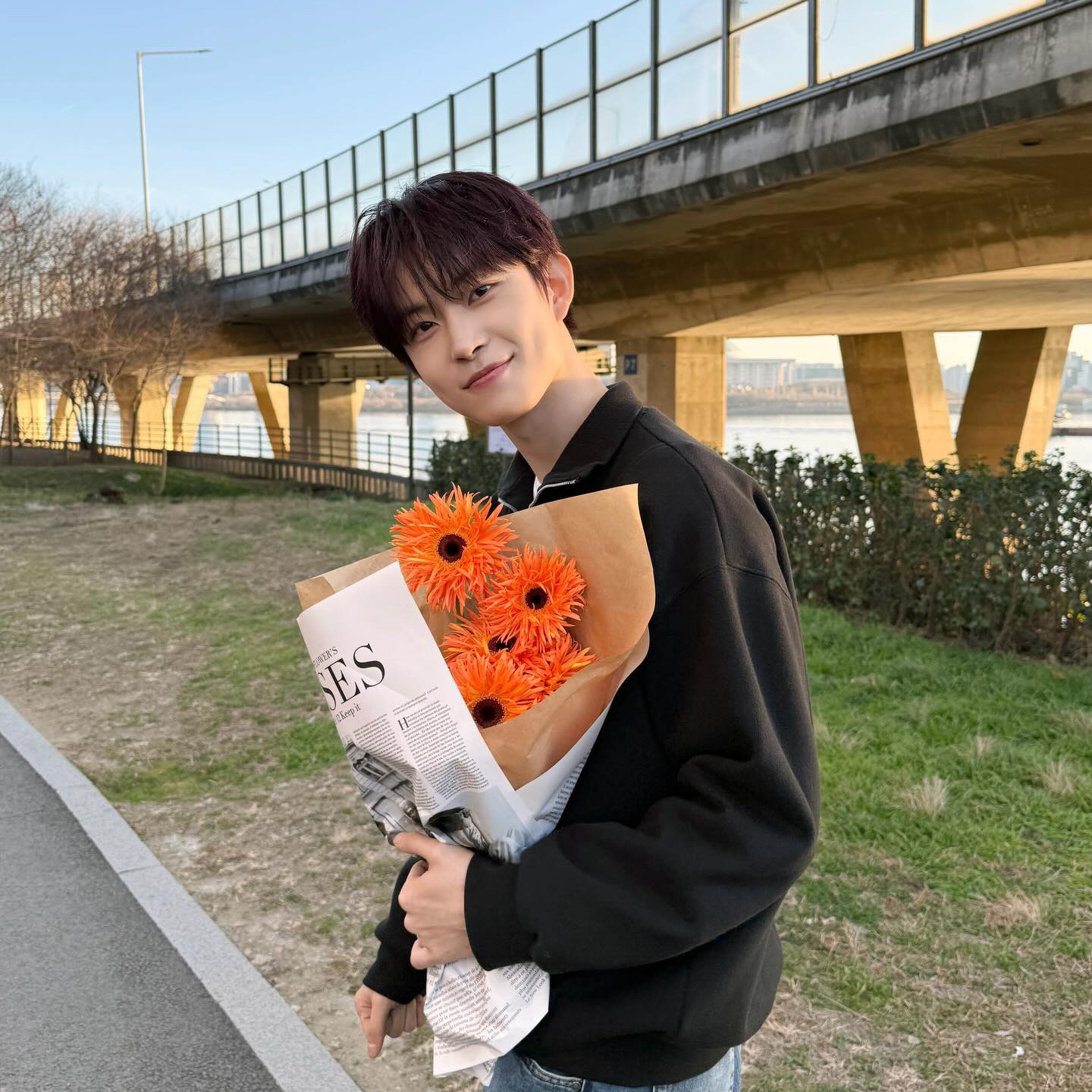 Behind-the-scenes cut of Kim Geonwoo (ALPHA DRIVE ONE)