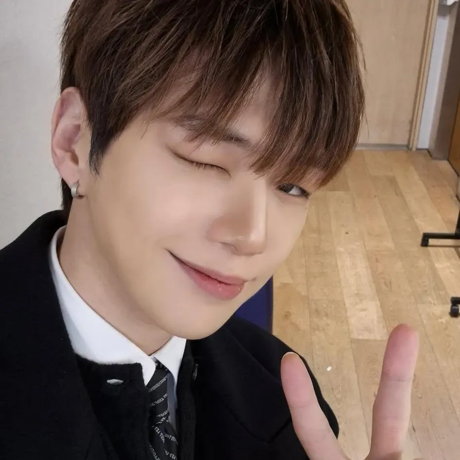 강다니엘의 최신 사진