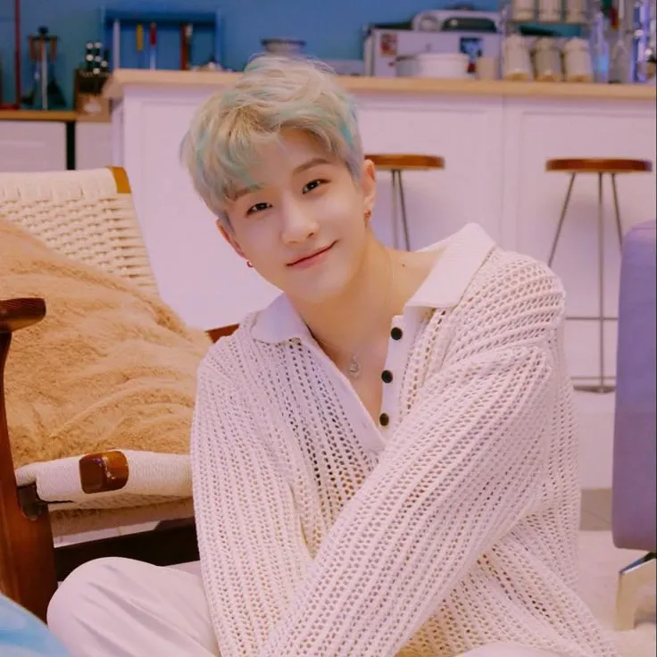 A moment captured by Jinjin (ASTRO)'s fan