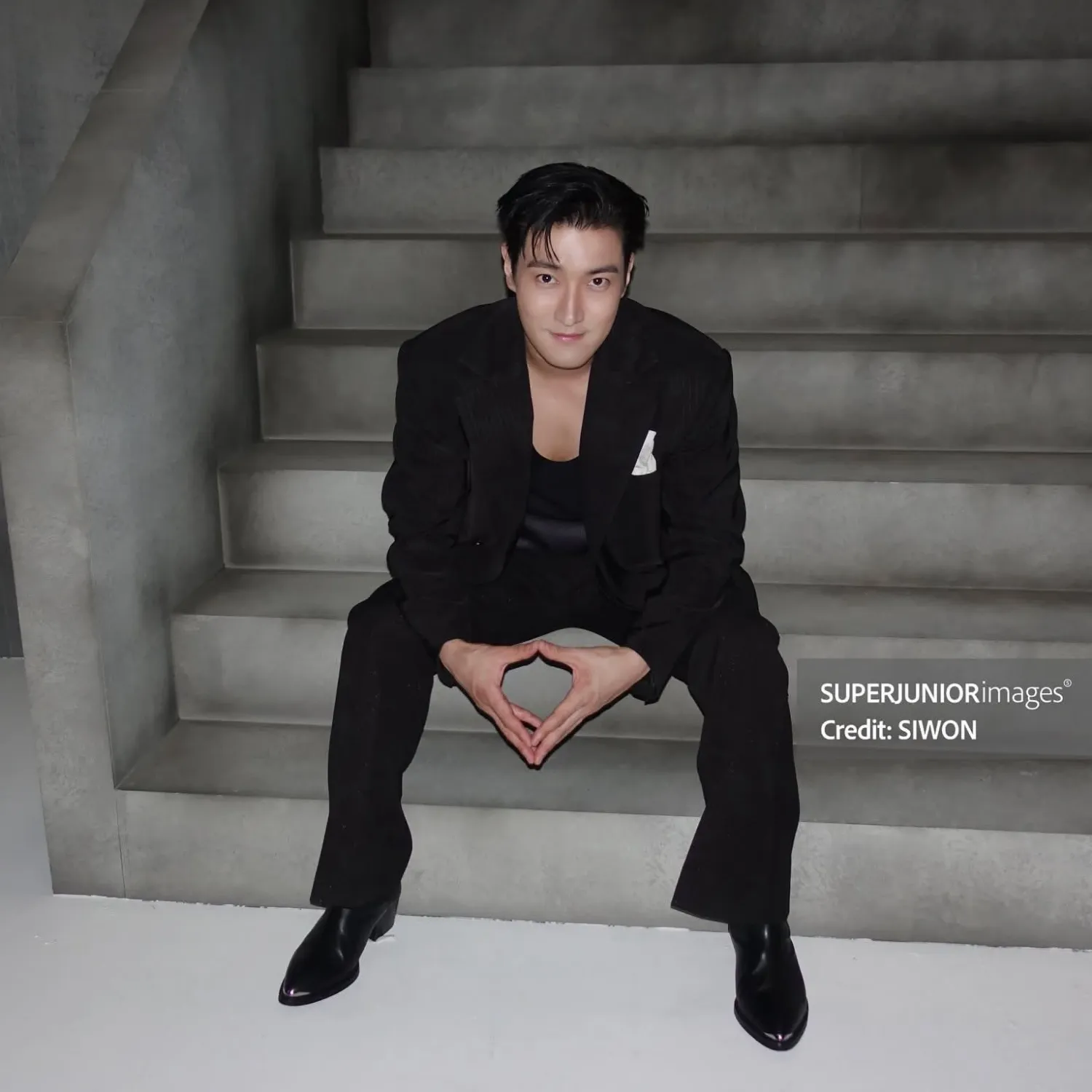 始源 (Super Junior)的最新活動照片