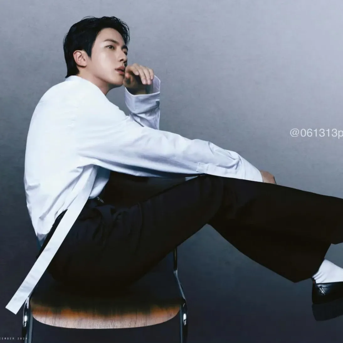 Foto terbaru Jin (BTS)